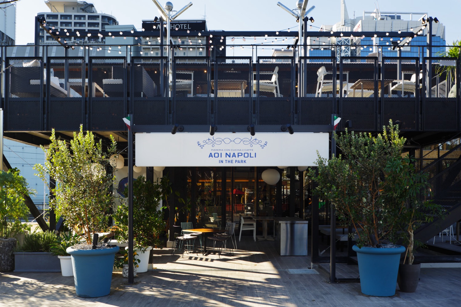 AOI NAPOLI 4